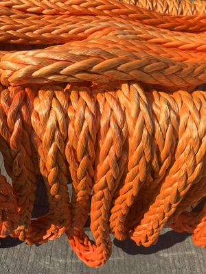 कट प्रतिरोधी ब्लैक UHMWPE मरीन रस्सी 12 स्ट्रैंड