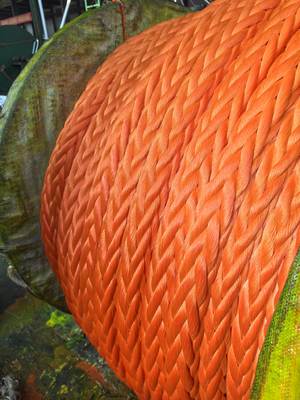 कस्टम कट लंबाई उच्च रासायनिक प्रतिरोध समुद्री ग्रेड UHMWPE Hawser उच्च तोड़ने की ताकत के साथ